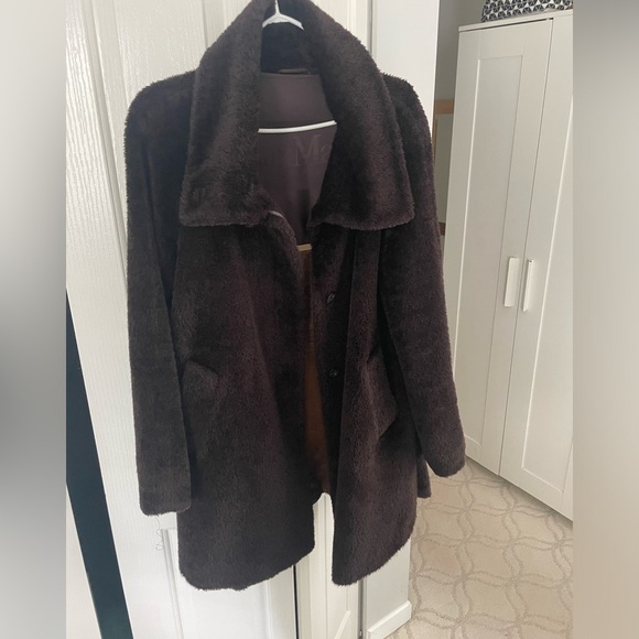 Beautiful soft pea coat burgundy brown - Picture 2 of 4